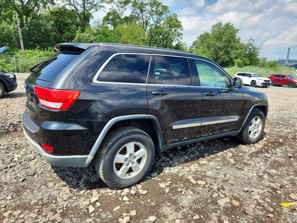 Jeep GRAND CHEROKEE LAREDO 2013 — Copart
