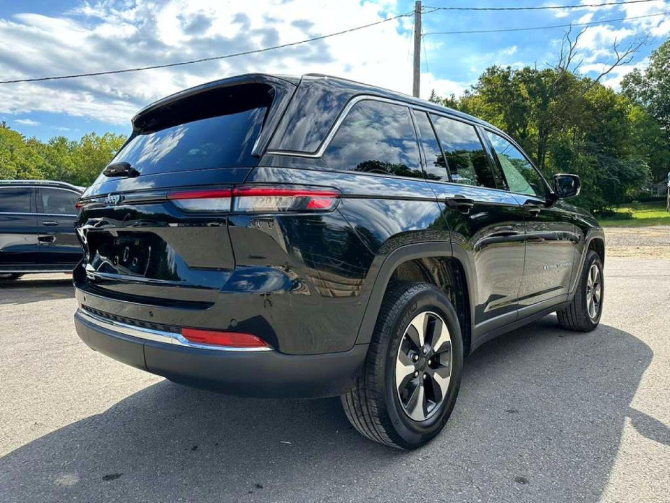 Jeep GRAND CHEROKEE LIMITED 4XE 2024 — Copart