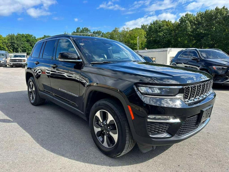 Jeep GRAND CHEROKEE LIMITED 4XE 2024 — Copart