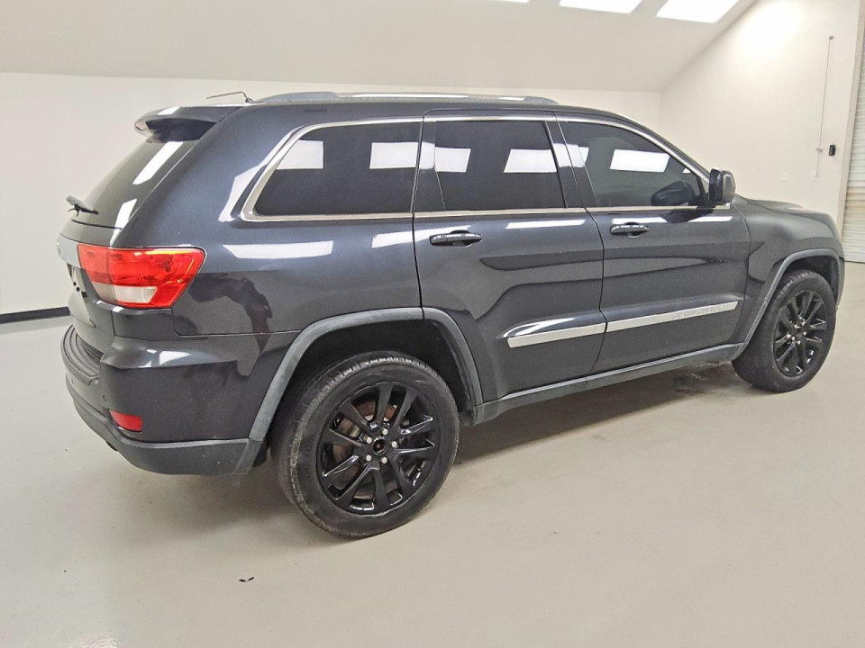 Jeep GRAND CHEROKEE LAREDO 2012 — Copart