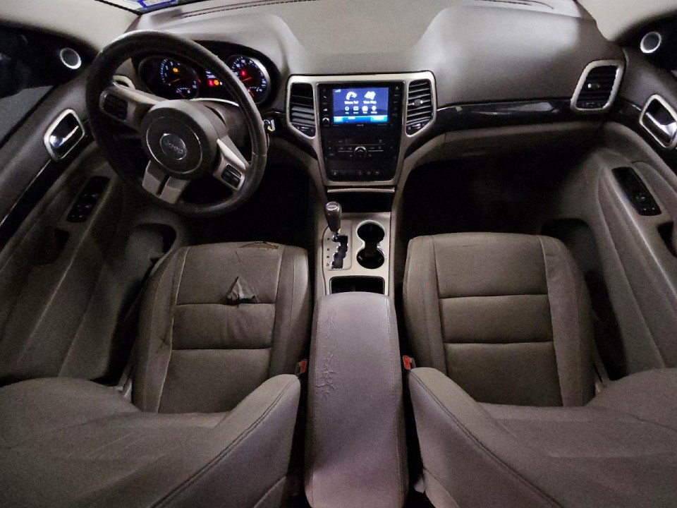 Jeep GRAND CHEROKEE LAREDO 2012 — Copart