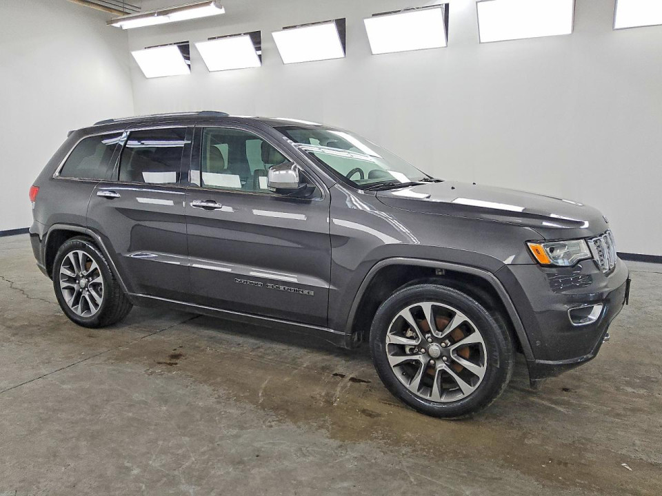 Jeep GRAND CHEROKEE OVERLAND 2017 — Copart
