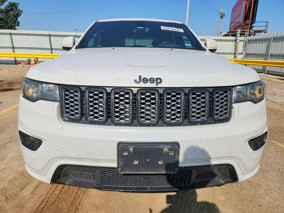 Jeep GRAND CHEROKEE LAREDO 2020 — Copart