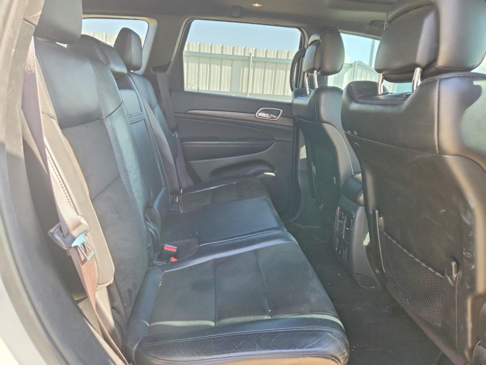 Jeep GRAND CHEROKEE LAREDO 2020 — Copart