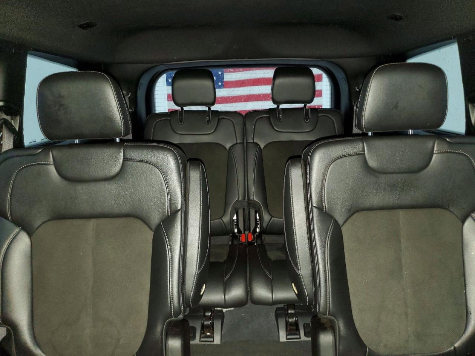 Jeep GRAND CHEROKEE L LAREDO 2023 — Copart