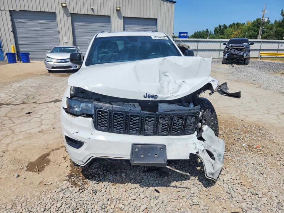 Jeep GRAND CHEROKEE LAREDO 2019 — Copart