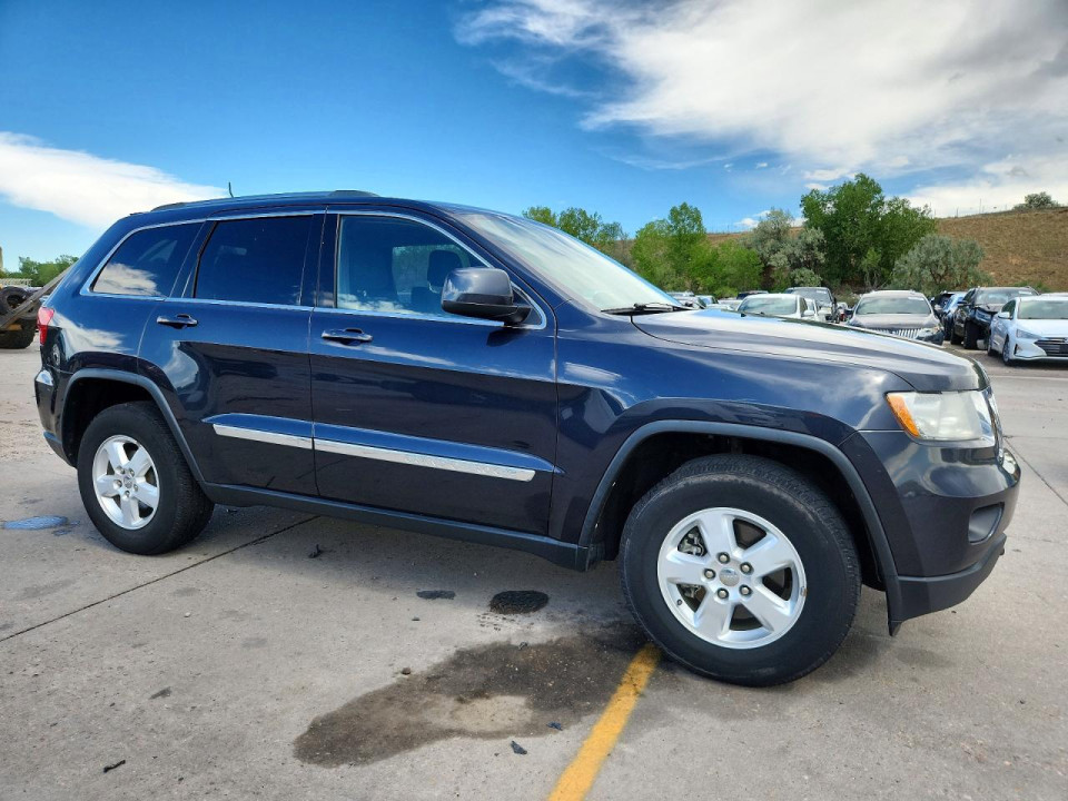 Jeep GRAND CHEROKEE LAREDO 2013 — Copart