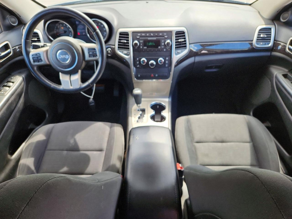 Jeep GRAND CHEROKEE LAREDO 2013 — Copart