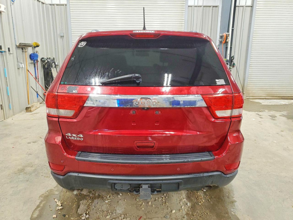Jeep GRAND CHEROKEE LAREDO 2012 — Copart