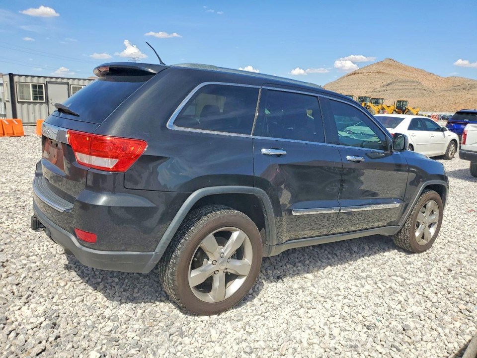 Jeep GRAND CHEROKEE OVERLAND 2012 — Copart
