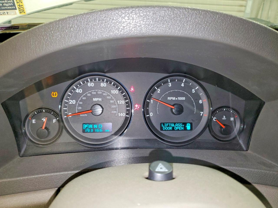 Jeep GRAND CHEROKEE LAREDO 2006 — Copart