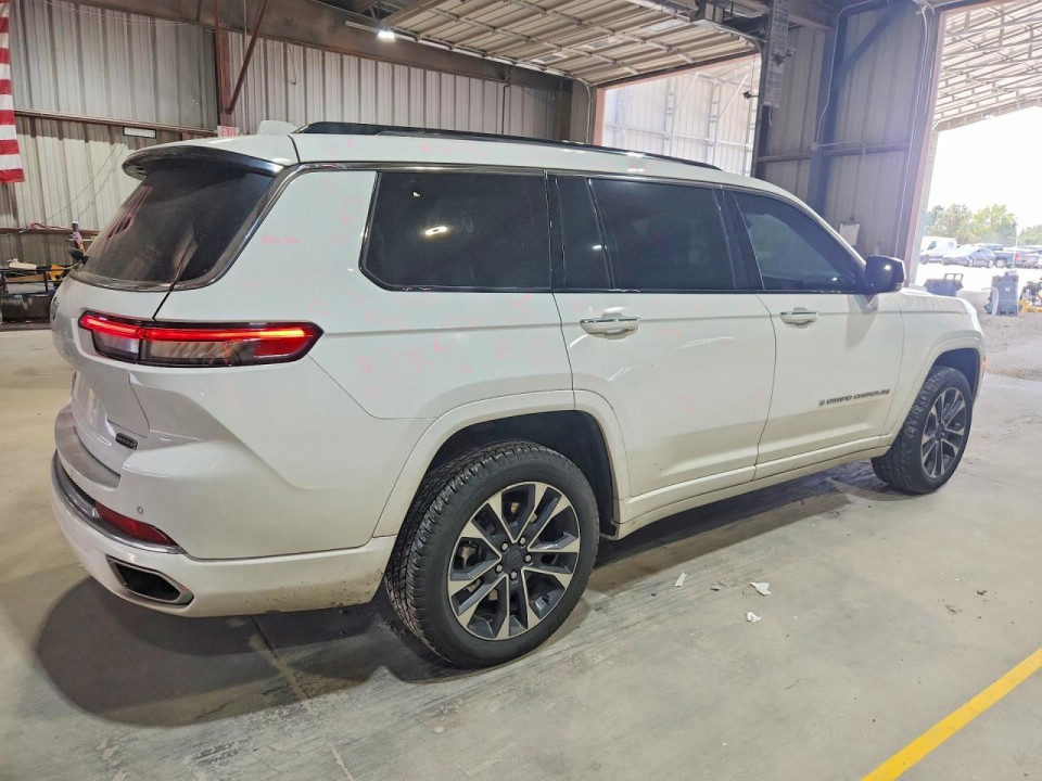 Jeep GRAND CHEROKEE L OVERLAND 2022 — Copart