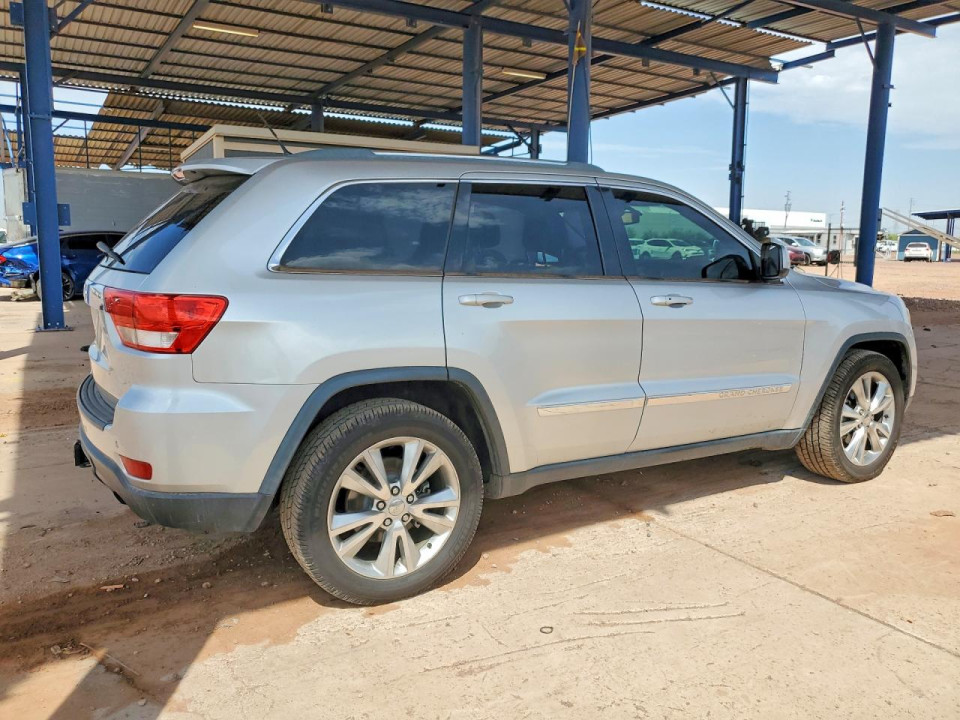 Jeep GRAND CHEROKEE LAREDO 2012 — Copart