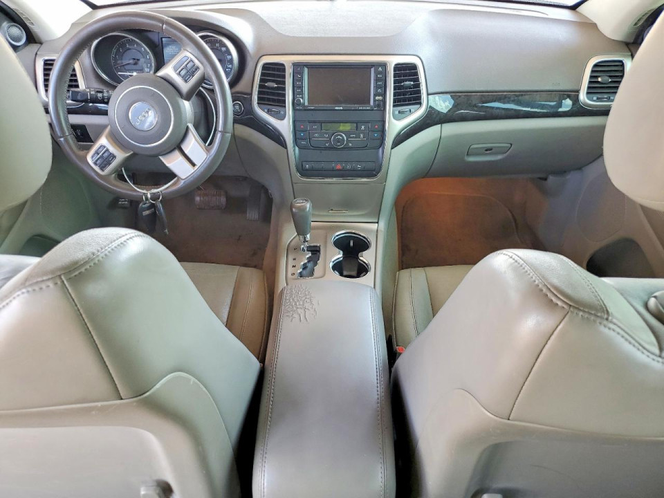 Jeep GRAND CHEROKEE LAREDO 2012 — Copart