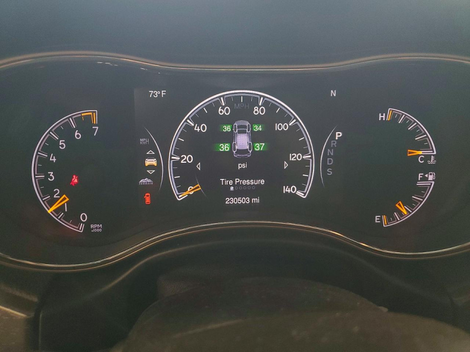 Jeep GRAND CHEROKEE LIMITED 2015 — Copart