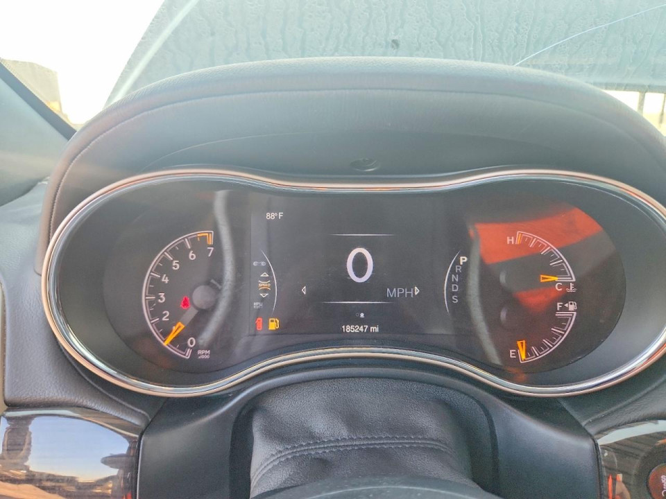 Jeep GRAND CHEROKEE OVERLAND 2012 — Copart