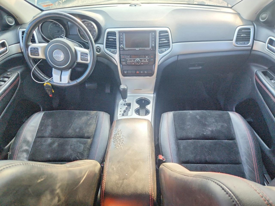 Jeep GRAND CHEROKEE LAREDO 2013 — Copart