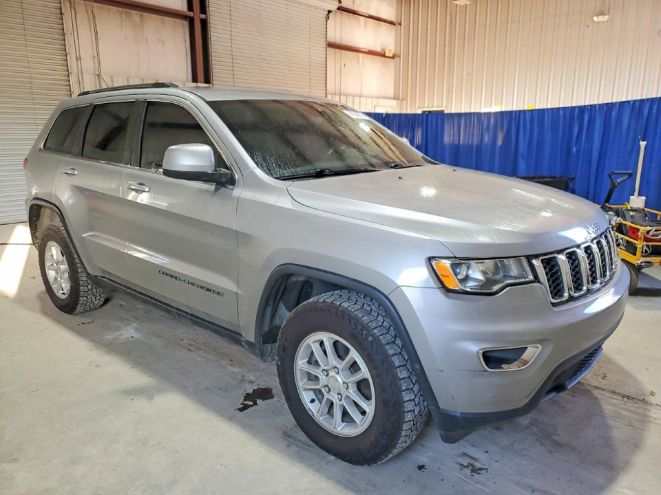 Jeep GRAND CHEROKEE LAREDO 2020 — Copart