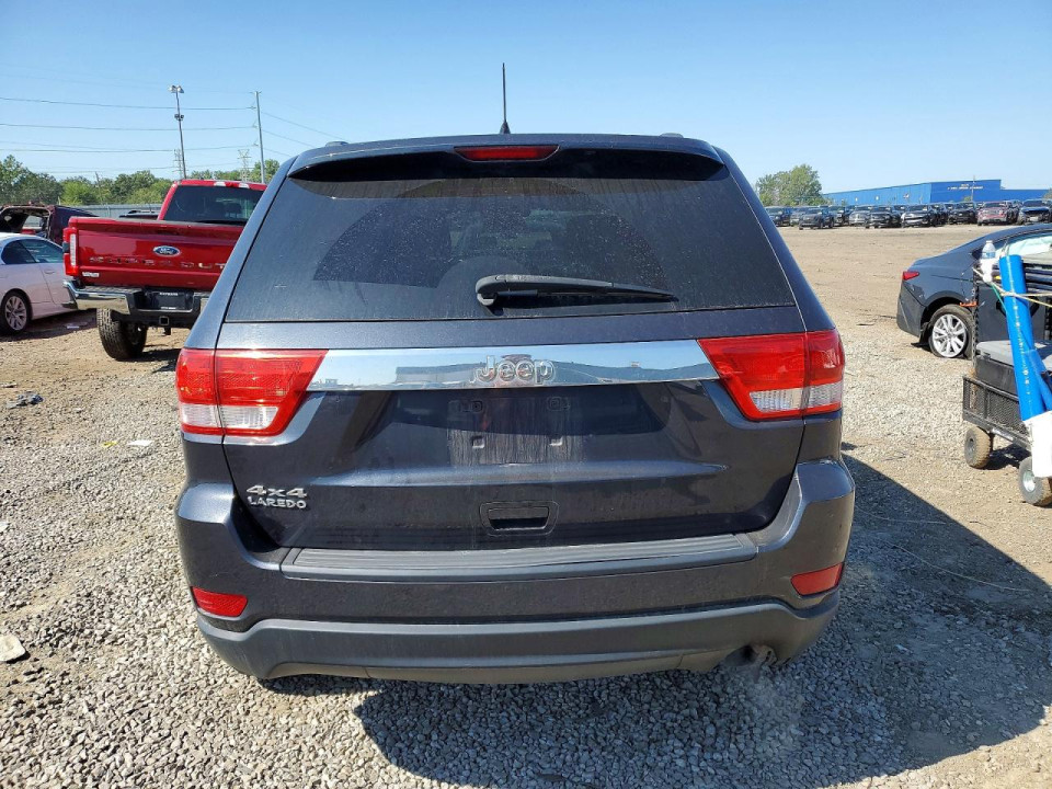 Jeep GRAND CHEROKEE LAREDO 2012 — Copart