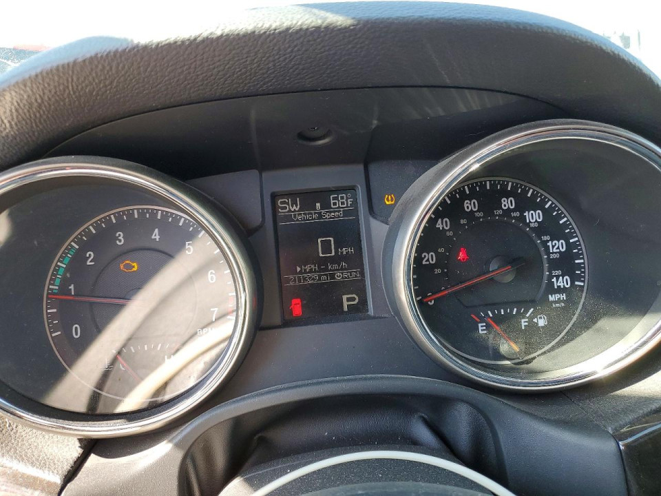 Jeep GRAND CHEROKEE LAREDO 2012 — Copart