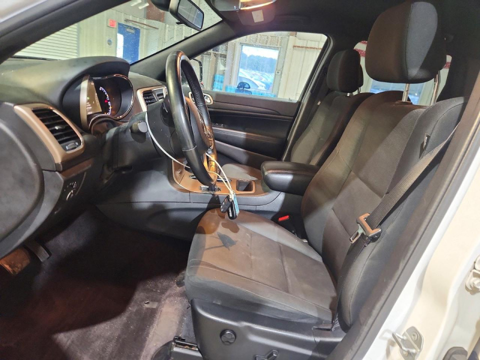 Jeep GRAND CHEROKEE LAREDO 2015 — Copart