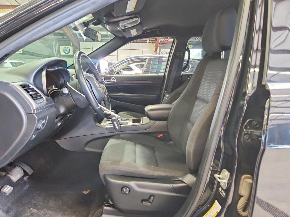 Jeep GRAND CHEROKEE LAREDO 2021 — Copart