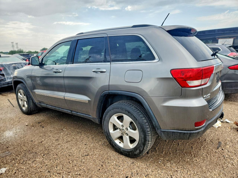 Jeep GRAND CHEROKEE LAREDO 2012 — Copart