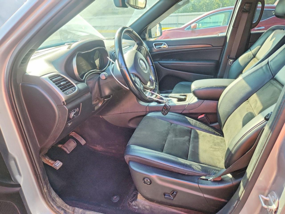 Jeep GRAND CHEROKEE LAREDO 2020 — Copart