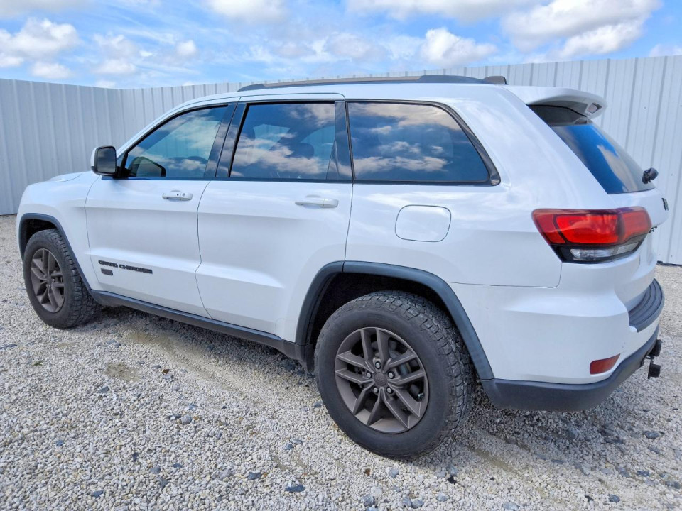 Jeep GRAND CHEROKEE LAREDO 2017 — Copart