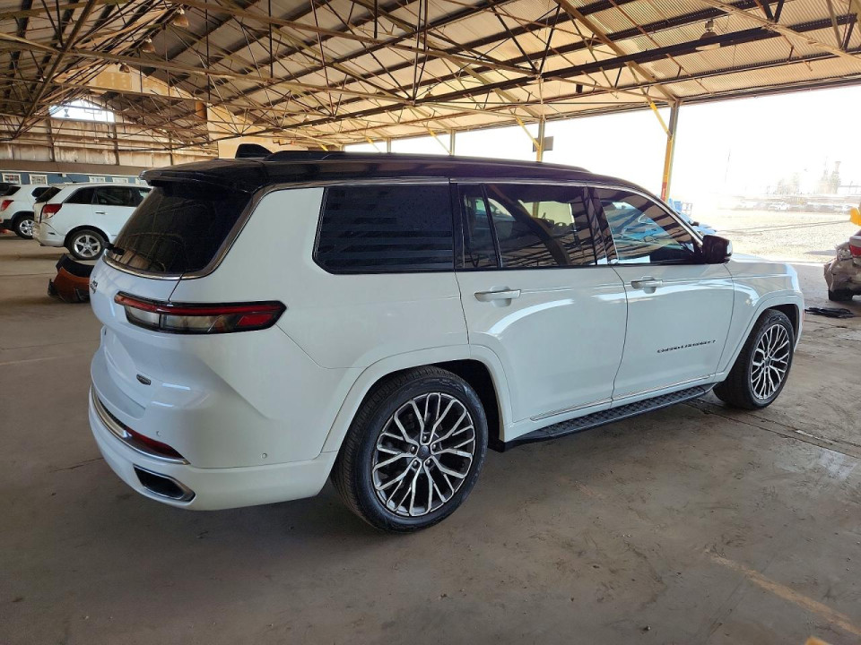 Jeep GRAND CHEROKEE L SUMMIT 2023 — Copart