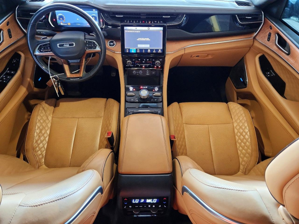 Jeep GRAND CHEROKEE L SUMMIT 2023 — Copart