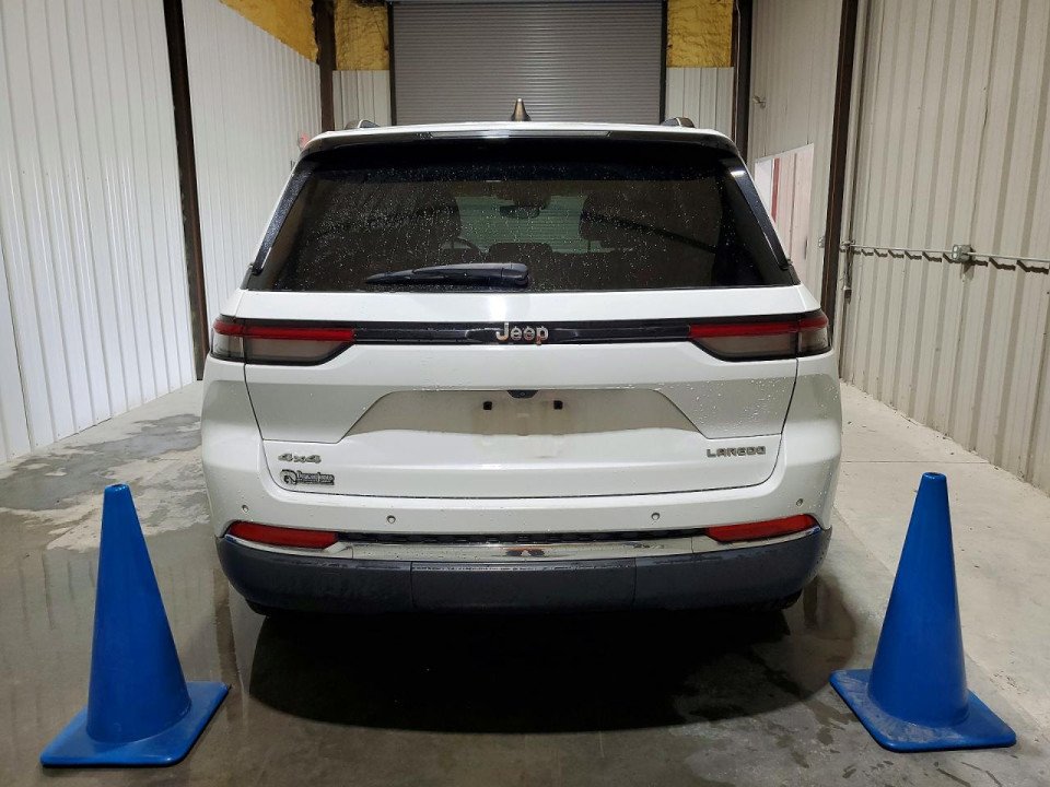 Jeep GRAND CHEROKEE LAREDO 2023 — Copart