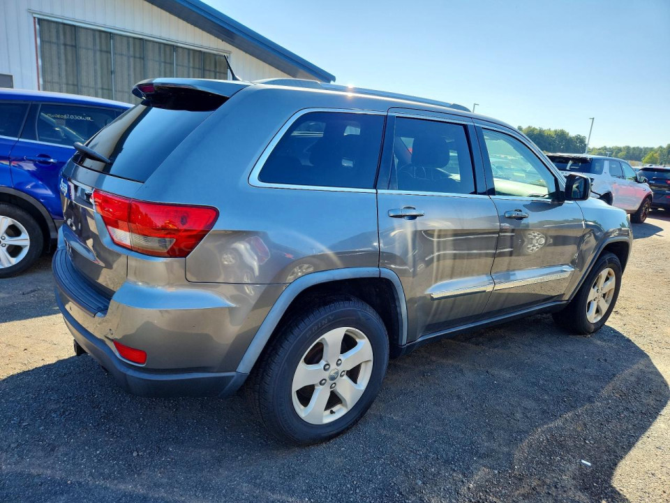 Jeep GRAND CHEROKEE LAREDO 2012 — Copart