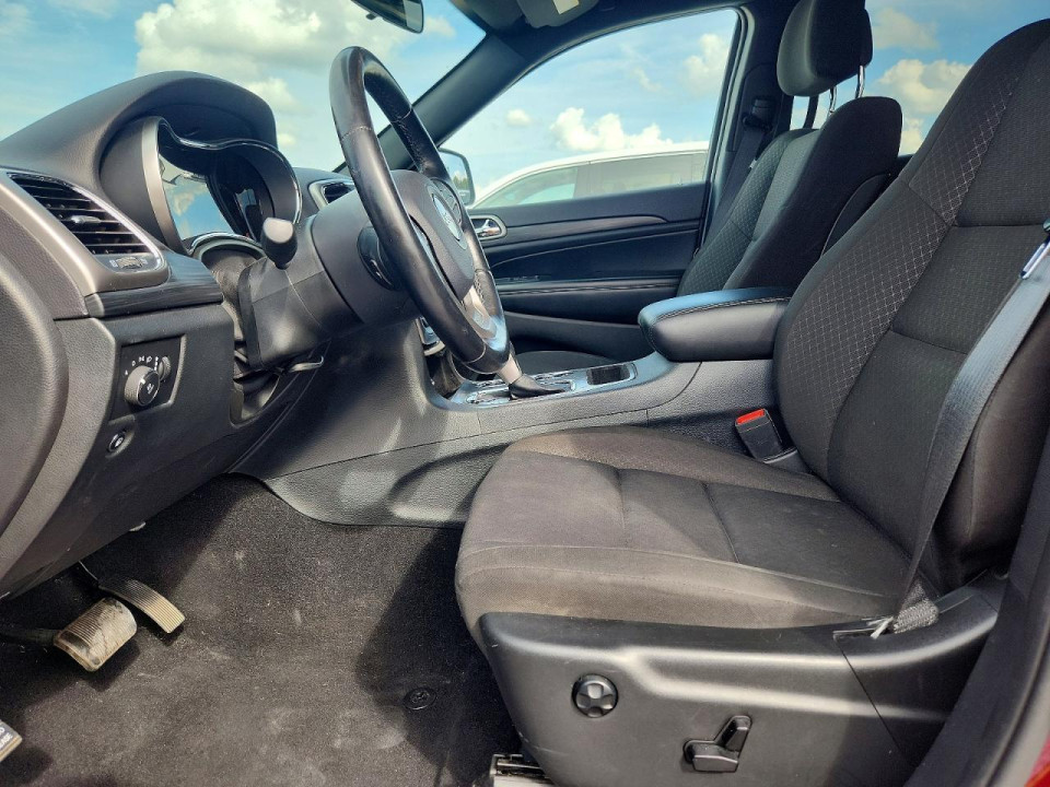 Jeep GRAND CHEROKEE LAREDO 2020 — Copart