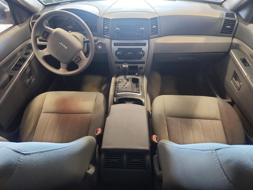 Jeep GRAND CHEROKEE LAREDO 2006 — Copart