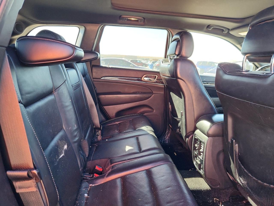 Jeep GRAND CHEROKEE OVERLAND 2015 — Copart