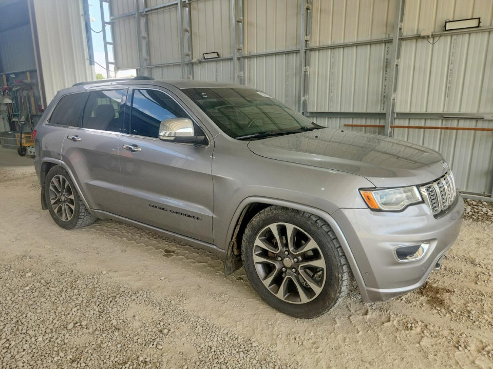 Jeep GRAND CHEROKEE OVERLAND 2018 — Copart