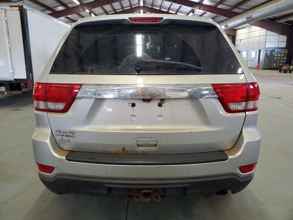 Jeep GRAND CHEROKEE LAREDO 2012 — Copart