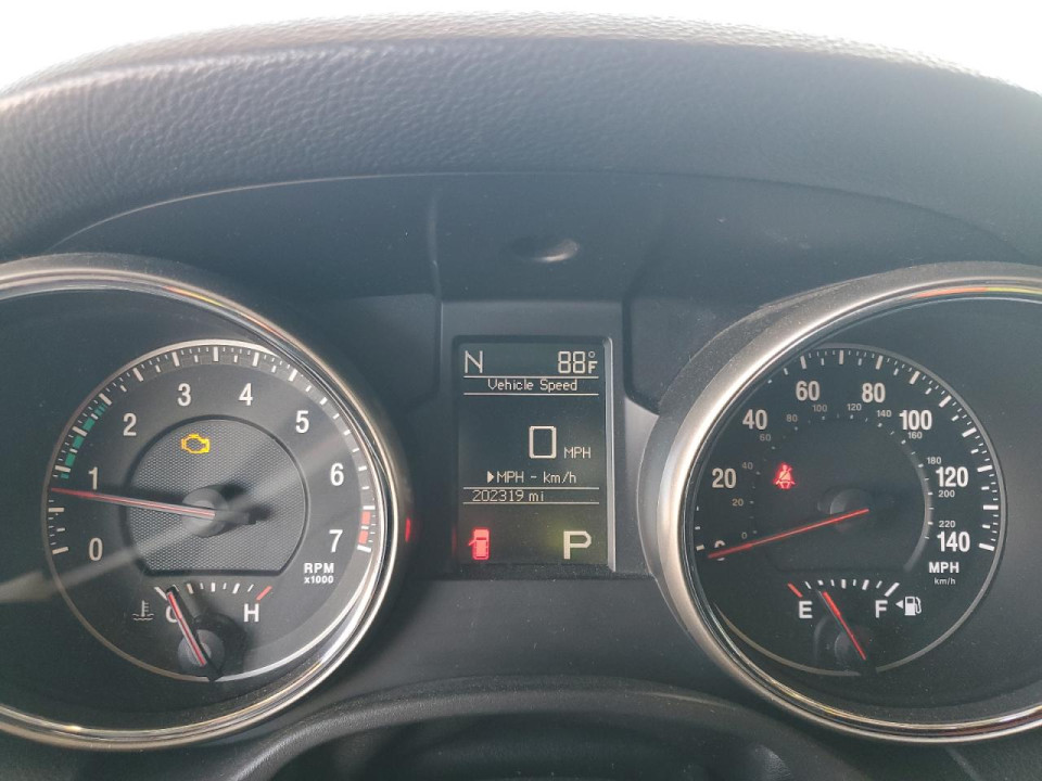 Jeep GRAND CHEROKEE LAREDO 2013 — Copart