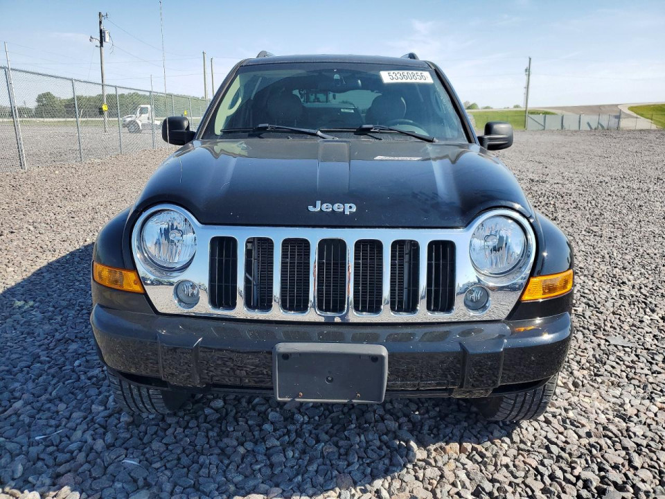 Jeep LIBERTY 2005 — Copart