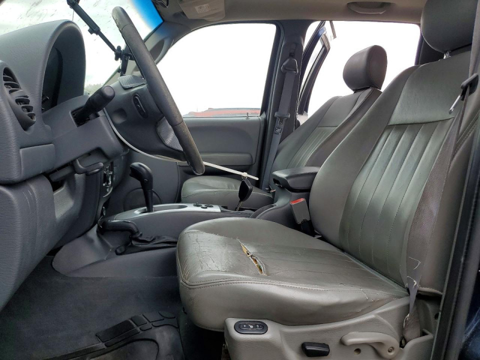 Jeep LIBERTY 2005 — Copart