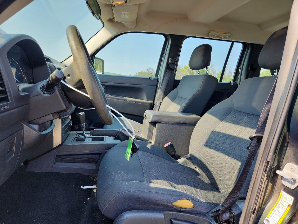 Jeep LIBERTY 2011 — Copart