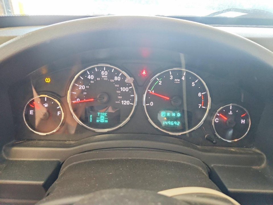 Jeep LIBERTY 2012 — Copart