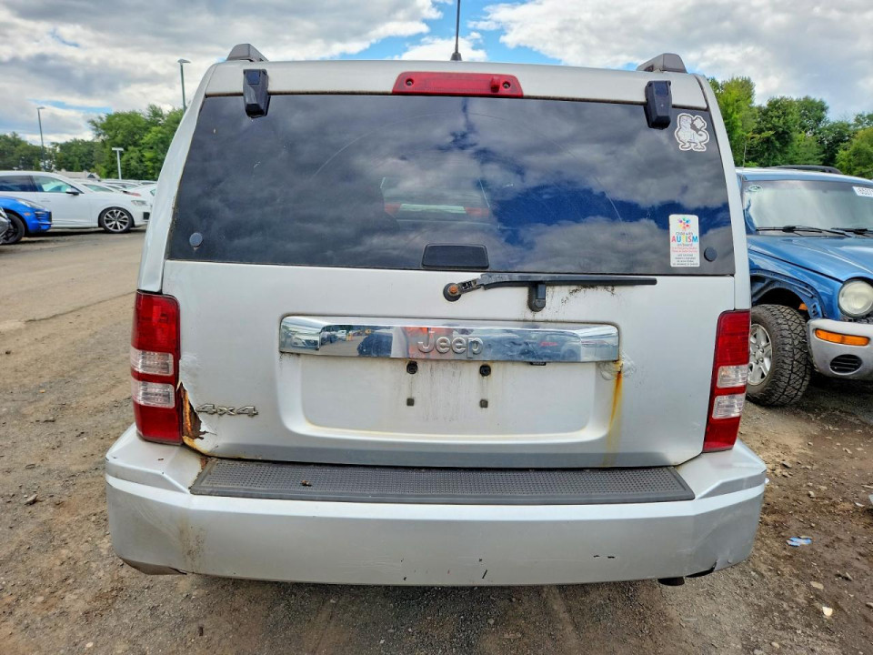 Jeep LIBERTY 2011 — Copart