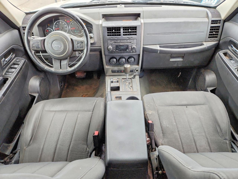 Jeep LIBERTY 2011 — Copart