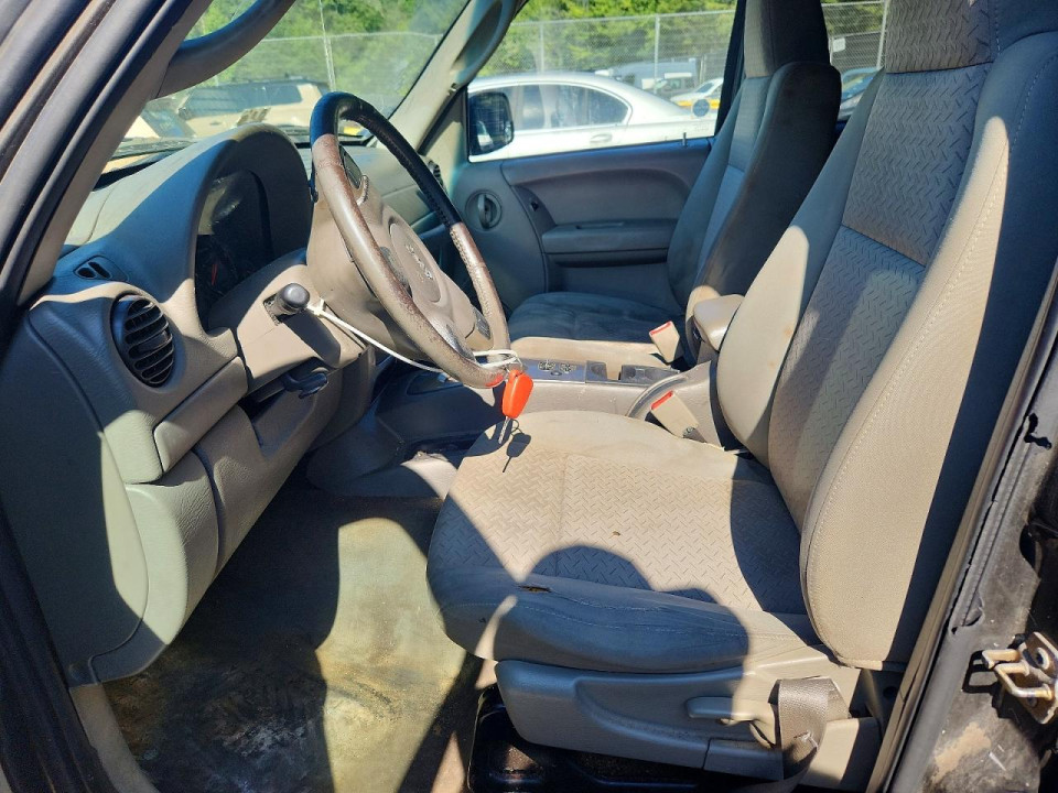 Jeep LIBERTY 2005 — Copart