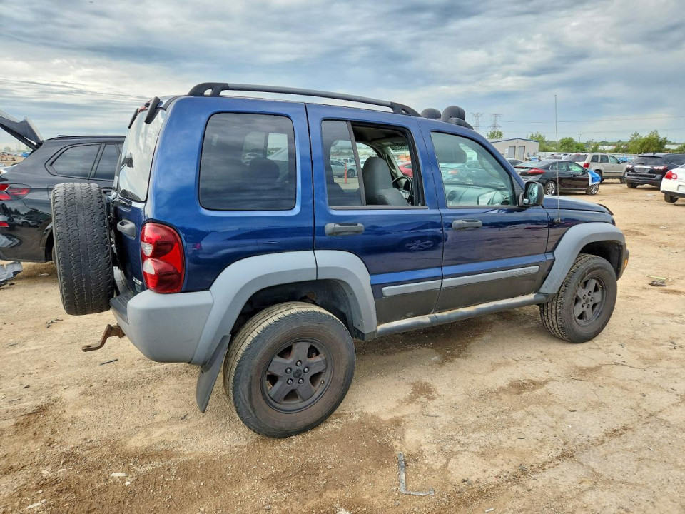 Jeep LIBERTY 2005 — Copart