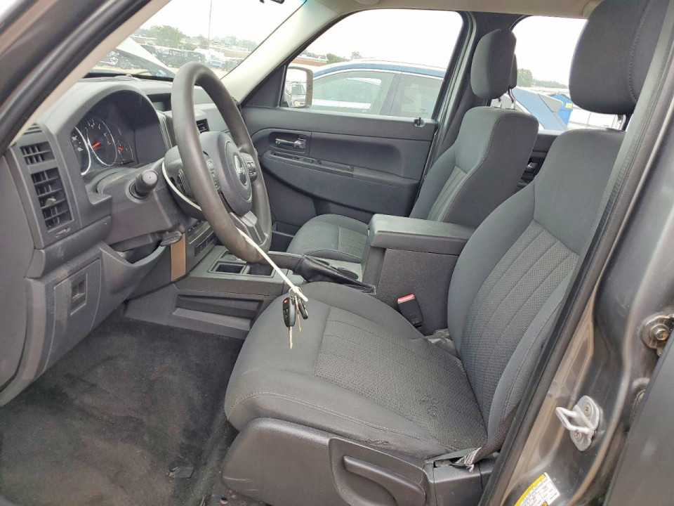 Jeep LIBERTY 2012 — Copart