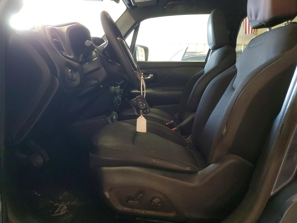 Jeep RENEGADE ALTITUDE 2022 — Copart