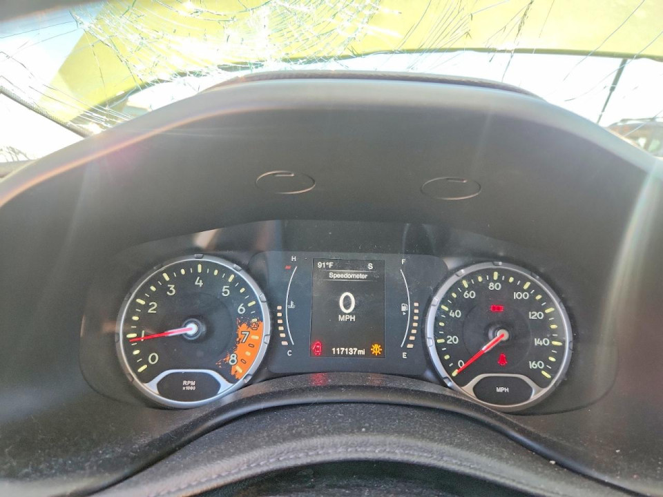 Jeep RENEGADE 2016 — Copart
